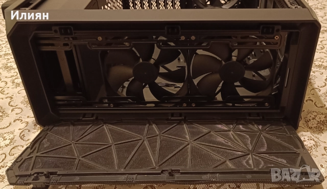 Кутия за компютър, снимка 4 - Захранвания и кутии - 51477080