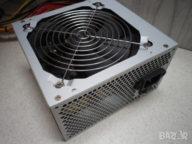 Захранване за компютър Power Box 550W, снимка 5 - Захранвания и кутии - 52820687