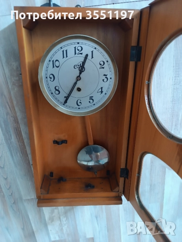 Стенен часовник , снимка 3 - Антикварни и старинни предмети - 51501514