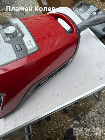 Miele прахосмукачка, снимка 3 - Прахосмукачки - 53632897