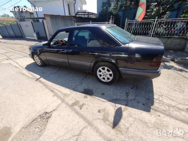 W124 200d на части , снимка 5 - Автомобили и джипове - 38530302