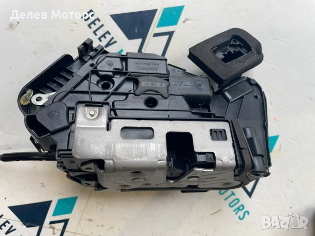 Брава за предна дясна врата 5TB837016E от Skoda Karoq 1.5 TSI двигател DXDB, 150 кс., автоматик DSG7, снимка 2 - Части - 51668752