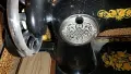 Продавам ръчна ретро  шевна машина , снимка 2