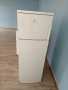 Хладилник с горен фризер ELECTROLUX 270 литра, снимка 1