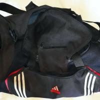 Спортна чанта Adidas. Размери 57 x 30 x 22 см, снимка 5 - Чанти - 44590101