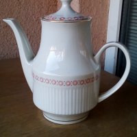 Български порцелан, чайниче, снимка 1 - Сервизи - 39393826