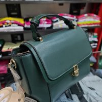 Нова колекция чанта в зелен и сив цвят на намаление , снимка 2 - Чанти - 35205564