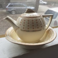 Английски порцелан чайник с купа маркировки, снимка 2 - Антикварни и старинни предмети - 35973042