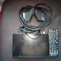 Продавам декодер за цифрова телевизия.Дист.+ кабел., снимка 1 - Приемници и антени - 36246487