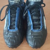 Umbro. Футболни обувки, стоножки. 41.5, снимка 3 - Футбол - 35927256