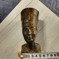 Бронзова статуетка, снимка 8 - Антикварни и старинни предмети - 44835131