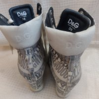 Оригинални боти на платформа Dolce & Gabbana, снимка 5 - Дамски боти - 41689631