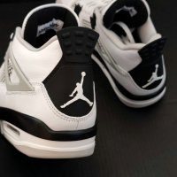 Нови Оригинални Обувки Nike Air Jordan Retro 4 Military White Black Бели Маратонки Кецове Размер 42 , снимка 5 - Кецове - 39713455