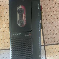 Стар диктофон Sanyo, снимка 4 - Други ценни предмети - 41370439