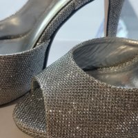 Елегантни дамски обувки на ток в сребърно 38 номер, снимка 1 - Дамски елегантни обувки - 41726656
