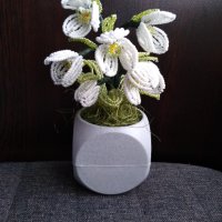 Цветя от мъниста, снимка 6 - Изкуствени цветя - 39405303