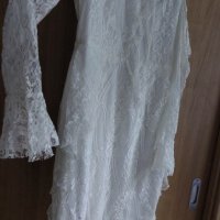 Pretty Little Thing - бяла дантелена рокля, снимка 4 - Рокли - 41669943