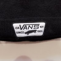 зимна шапка vans оригинална унисекс спортна топла черна скейтборд, снимка 3 - Шапки - 42612430