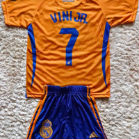 Детско - юношески футболен екип Реал Мадрид Винисиус Real Madrid Vini Jr , снимка 2 - Детски комплекти - 44841038