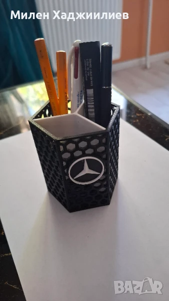 Моливник с емблема Mercedes, снимка 1