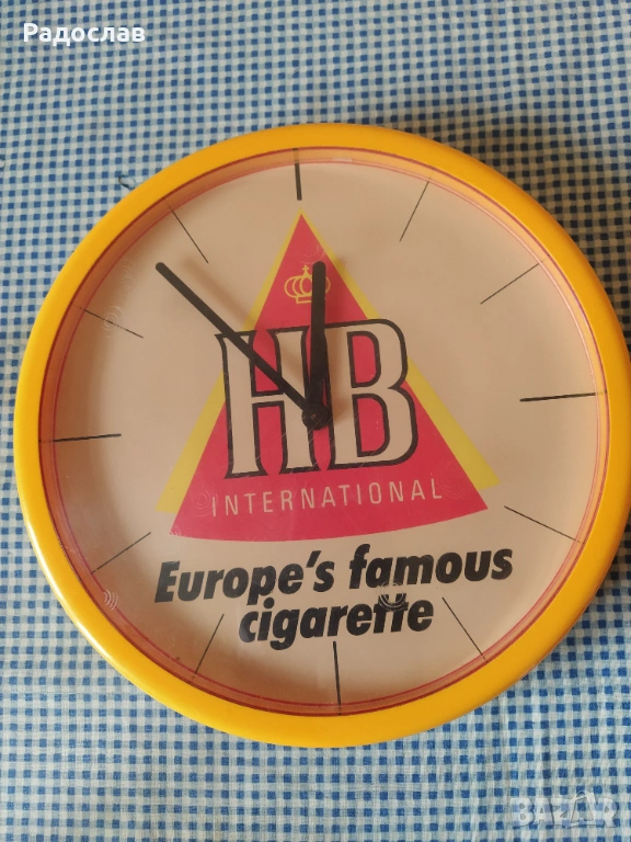 стар часовник HB cigarettes , снимка 1