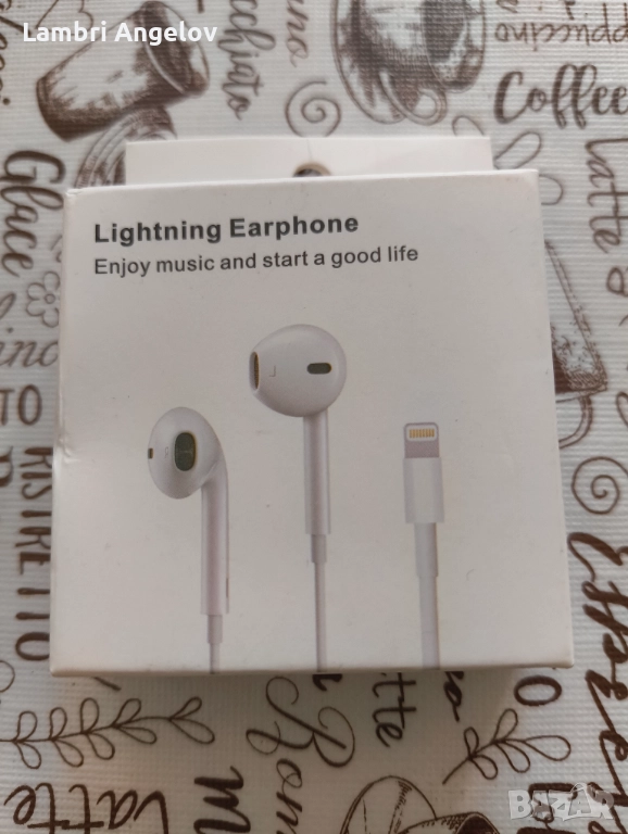 Слушалки за iPhone , снимка 1