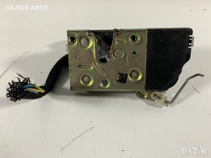 Предна дясна брава Пежо 307 Predna dqsna brava Peugeot 307 , снимка 1