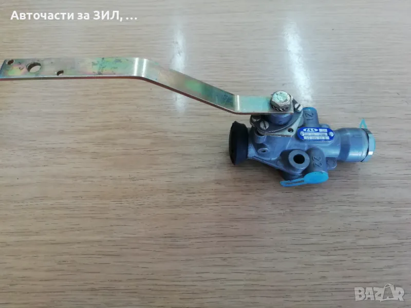 Кран за въздух Мерцедес, Ман, Икарус, 03.345.010, снимка 1