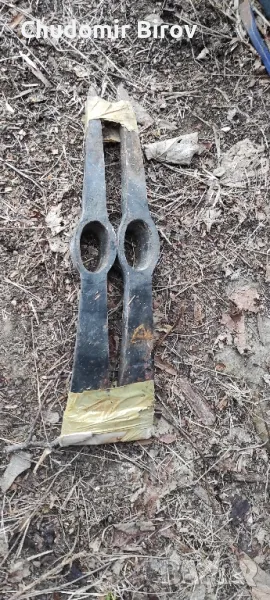 Две масивни кирки, снимка 1