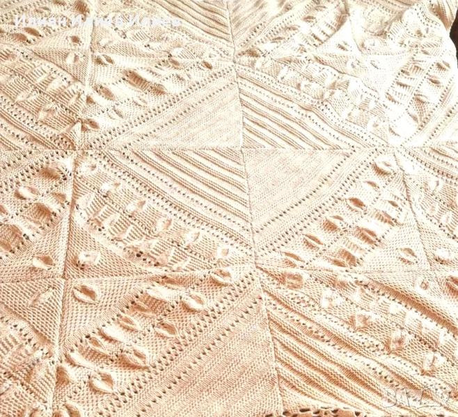 Покривки за легла - ръчна изработка, снимка 1