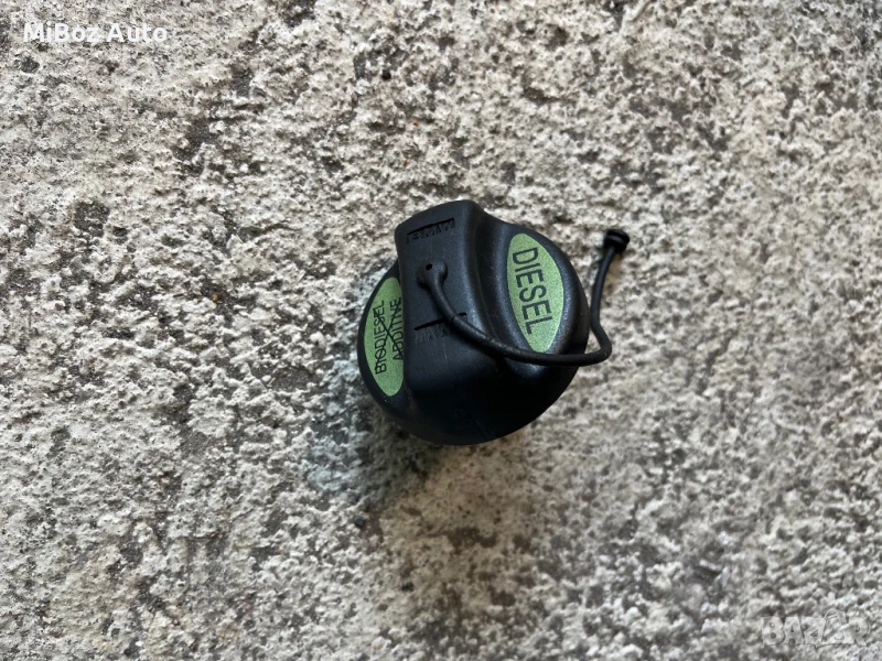 Капачка резервоар дизел оригинална БМВ Е90 91 BMW, снимка 1