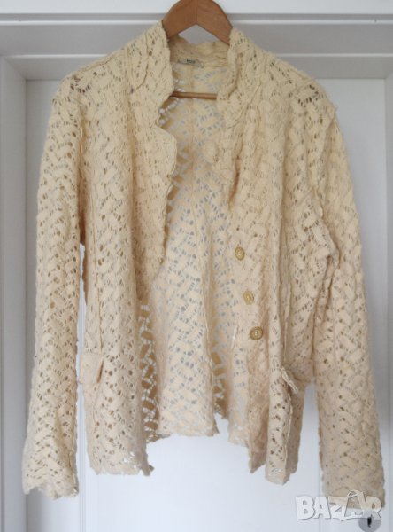 Дамска бежова жилетка Wood, снимка 1