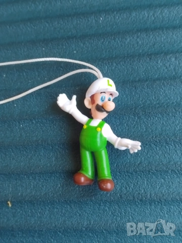 Super Mario Kinder фигурка Супер Марио / Луиджи от шоколадови яйца Киндер