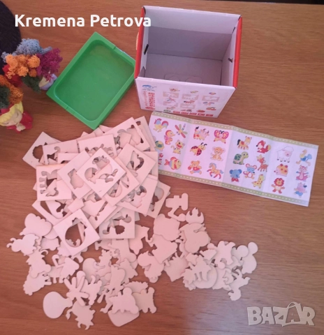 Детски комплект за рисуване с много формички от дърво с книжка и фулмастри, снимка 2 - Рисуване и оцветяване - 52059772