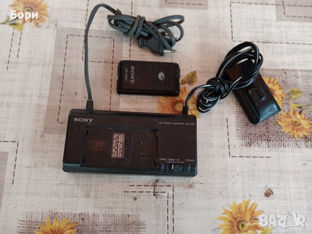 SONY HI 8 / Video 8 , снимка 1 - Камери - 42245679