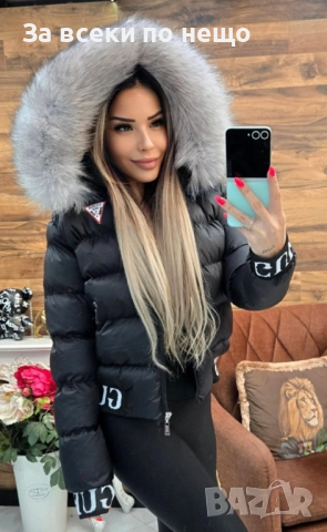 Guess Дамско Черно Зимно Яке С Естествен Пух На Качулката Гес Код W.S.O.29, снимка 4 - Якета - 52594846