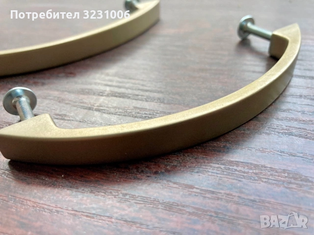 Дръжки за гардероб, снимка 2 - Други - 53420239