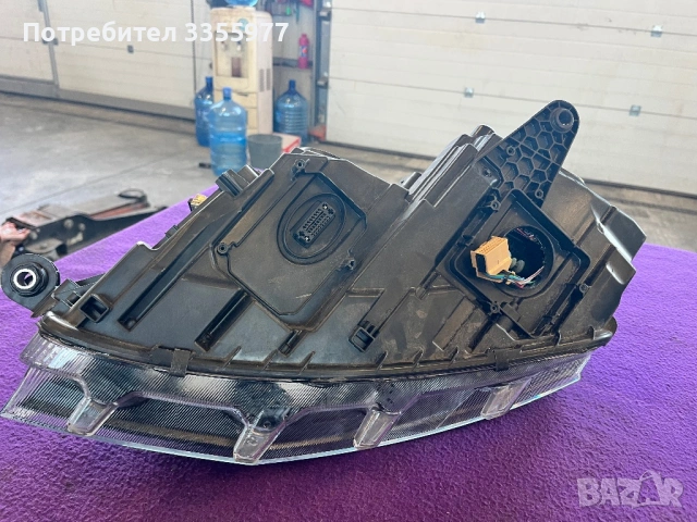 Фар шкода октавия десен skoda octavia ksenon, снимка 5 - Части - 53106413