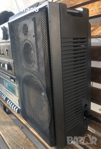 Радиокасетофон Голям BOOMBOX🔊! – SANKEI TCR-S97(Japan), снимка 7 - Радиокасетофони, транзистори - 52884176