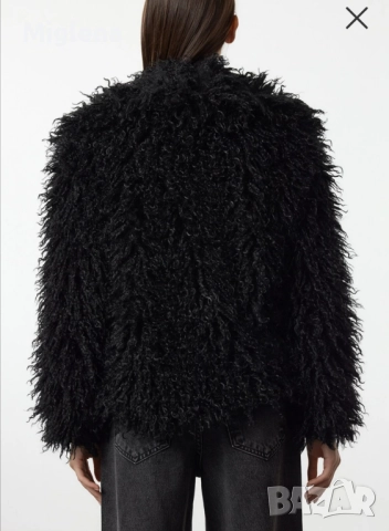 Късо дамско палто , снимка 3 - Палта, манта - 52635493