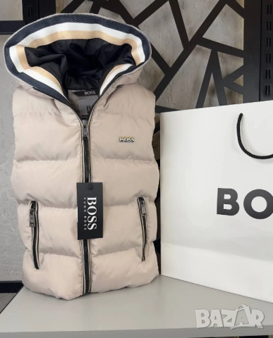 детски елек hugo boss , снимка 2 - Детски якета и елеци - 51967429