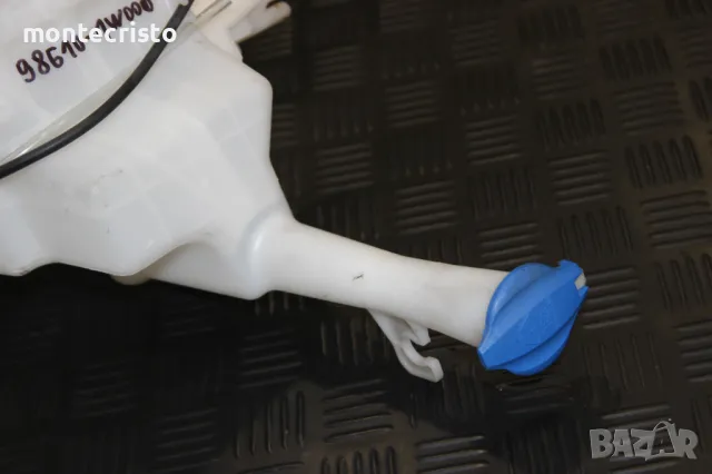 Казанче чистачки Kia Rio (2011-2014г.) 98610-1W000 резервоар казан 985101W000 / 986101W000, снимка 2 - Части - 49705200