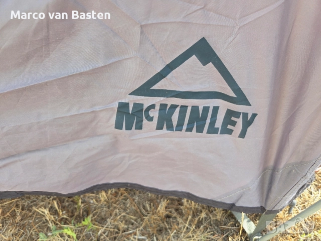 Палатка 2-местна McKinley , снимка 4 - Палатки - 51888970