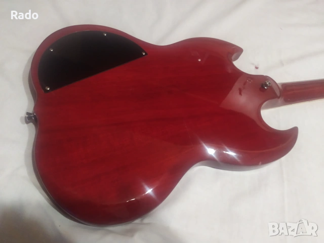 Продавам соло китара "Justin" SG, снимка 3 - Китари - 53376984