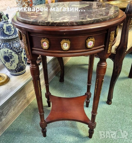 Антикварна масичка 🌟 , снимка 2 - Маси - 53809755