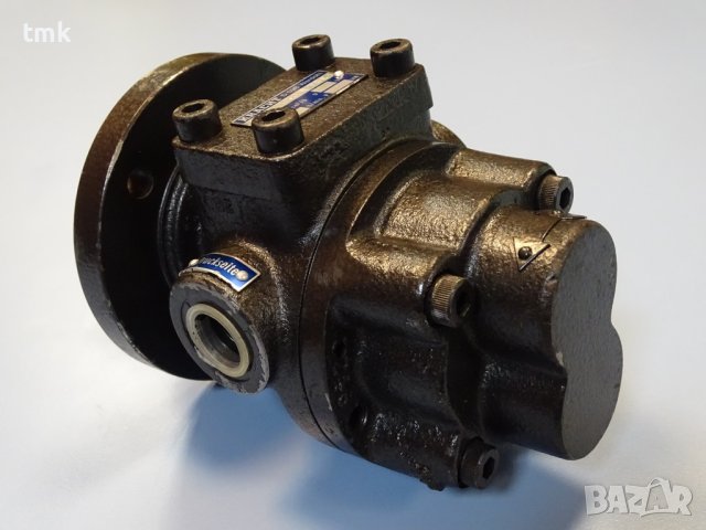 Хидравлична помпа KRACHT FMVZ 1/30 R 7DE1 Reduction Gear Oil Pump 13.6cm3, снимка 2 - Резервни части за машини - 42221658