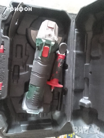 Акумулаторен ъглошлайф 