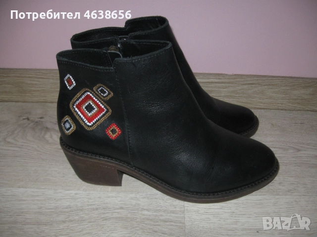 Desigual дамски боти естествена кожа, снимка 2 - Дамски ботуши - 52499713