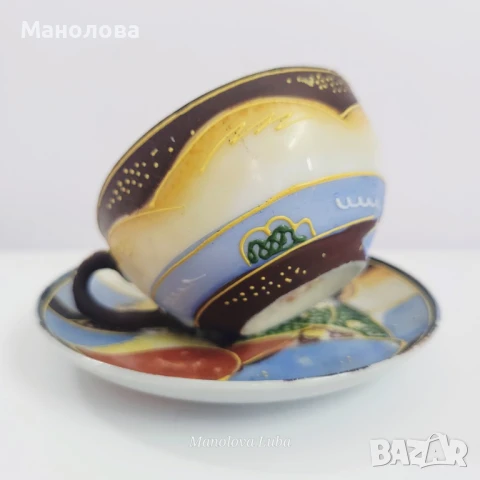 Японски порцеланови чаши с чинийки за кафе Satsuma Moriage., снимка 3 - Антикварни и старинни предмети - 50970374