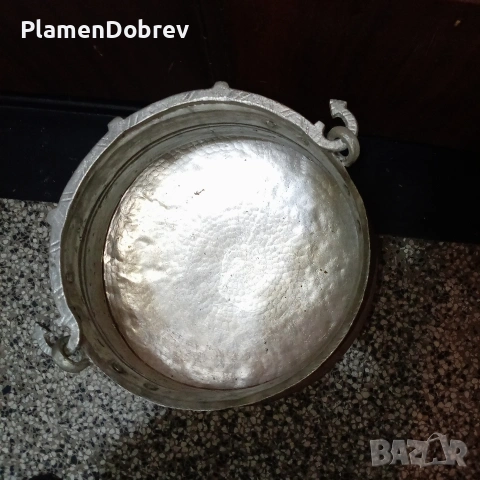 Медни бакъри нови